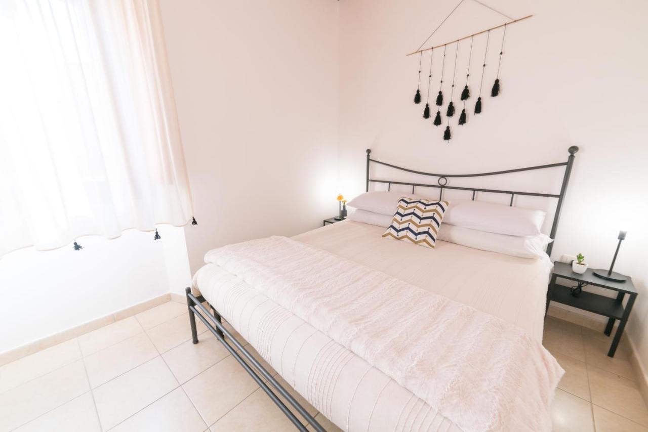 Yenne Rooms Wifi-AC Cagliari Eksteriør bilde