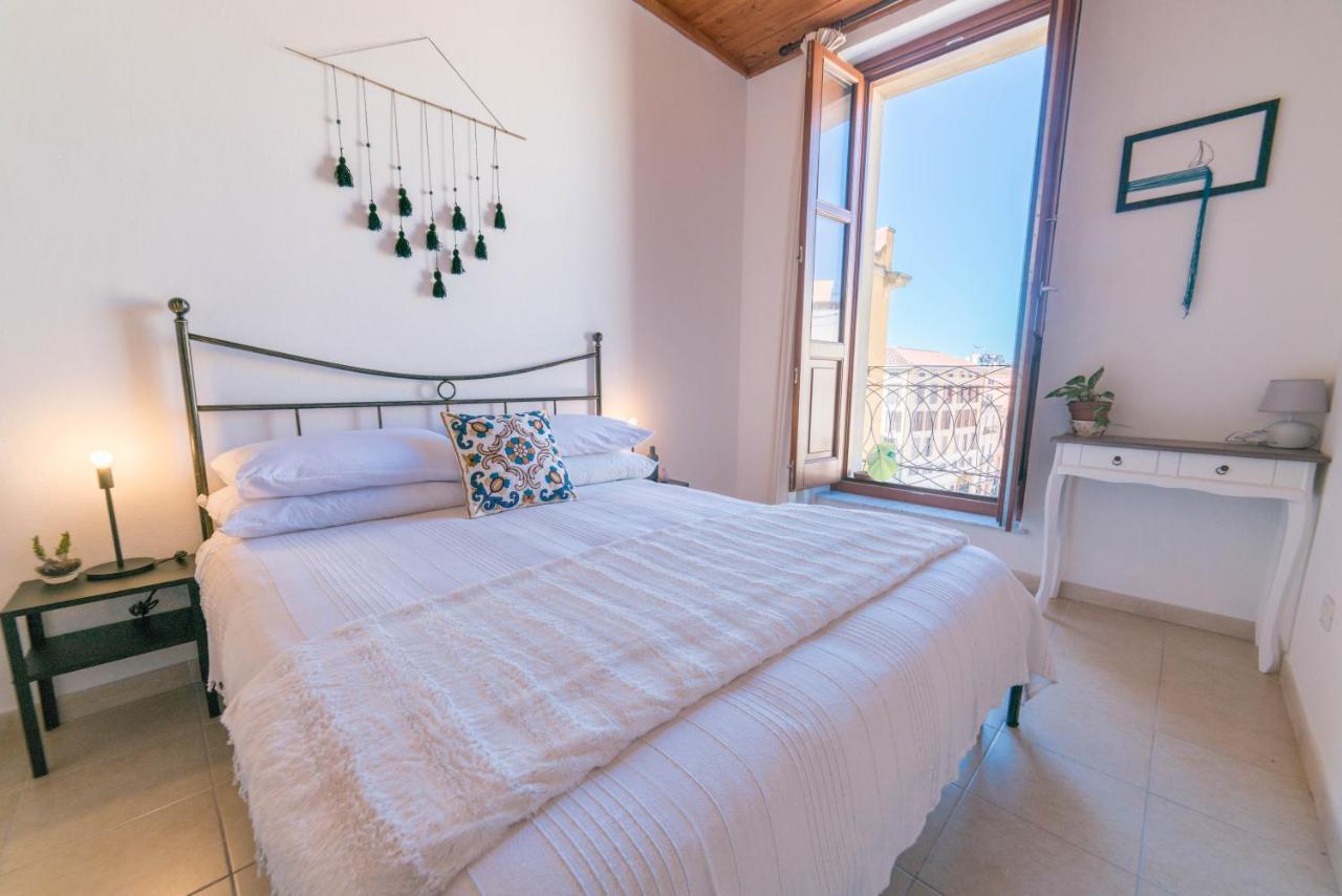 Yenne Rooms Wifi-AC Cagliari Eksteriør bilde