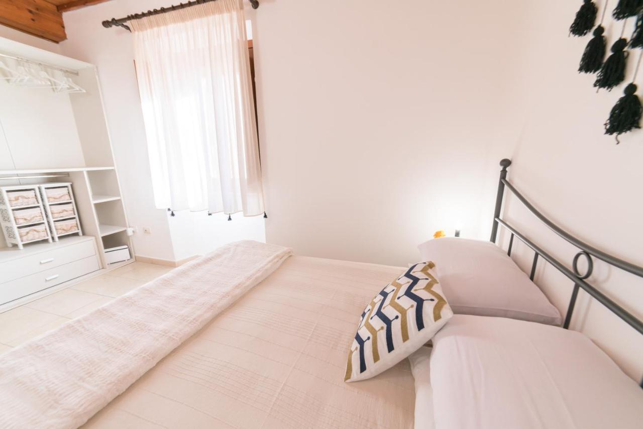 Yenne Rooms Wifi-AC Cagliari Eksteriør bilde