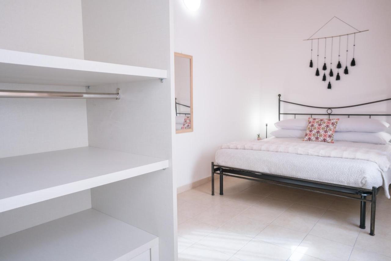 Yenne Rooms Wifi-AC Cagliari Eksteriør bilde